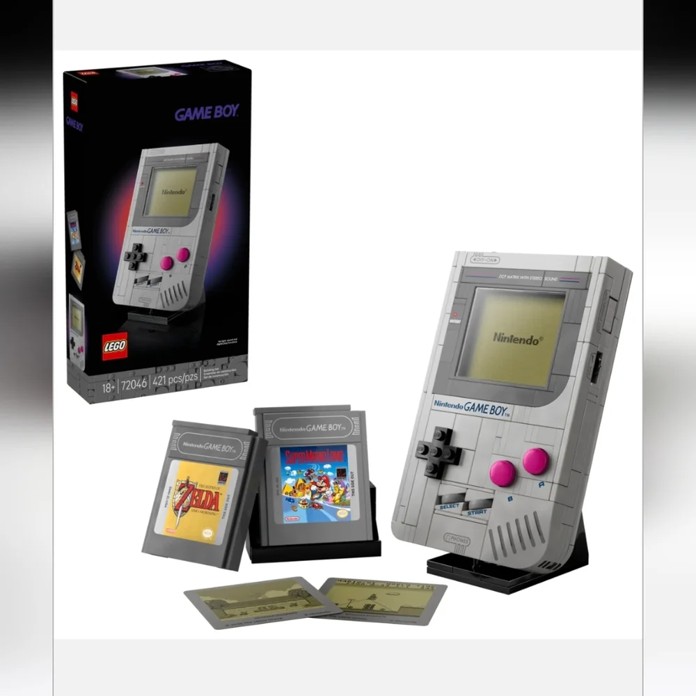 NEW LEGO Nintendo Game Boy Retro Building Set